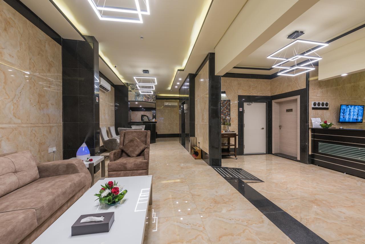 N Platinum Hotel Медина Екстериор снимка